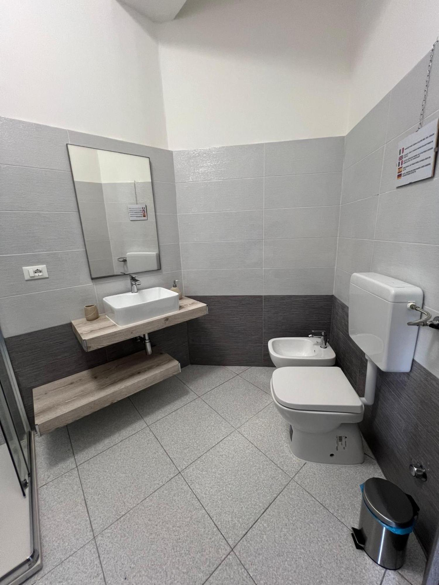 Settetrequattro Rooms Syracuse Bagian luar foto