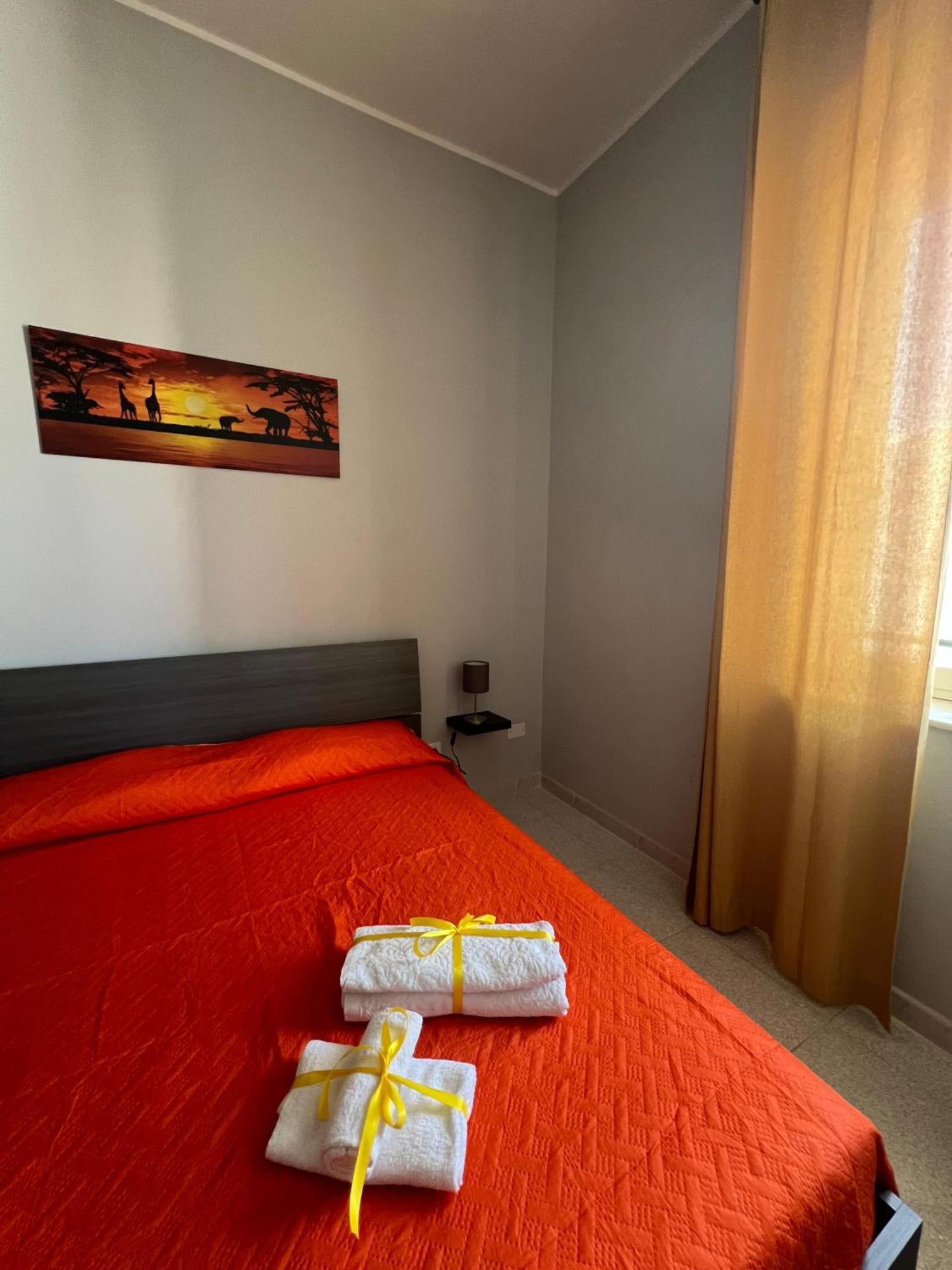 Settetrequattro Rooms Syracuse Bagian luar foto